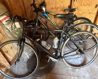 Specialized Sirrus Elite Bicycle