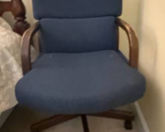 Chromcraft Douglas Swivel Tilt Dining Chair