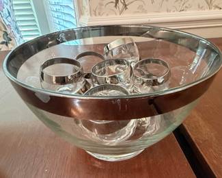 Dorothy Thorpe Style Silver Band Punch Bowl Set with Roly Poly Glasses