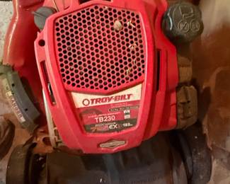 Troy-Bilt TB230 Self-Propelled Lawn Mower