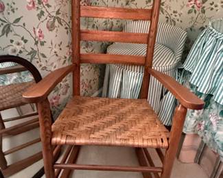 Antique Shaker-Style Tiger Maple Ladder Back Rocking Chair with Splint Seat