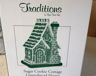 Byers' Choice Traditions Sugar Cookie Cottage Gingerbread House