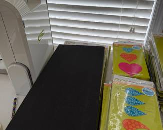 Tons of Sewing and Quilting Items