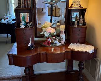 Beautiful Antique Dressing Table