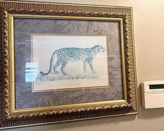 Elegant framed leopard print featuring a richly detailed ornate gold frame—a sophisticated statement piece for wildlife lovers and collectors! 🐆✨
