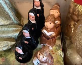 Vintage Coby glass Christmas ornaments, boxed