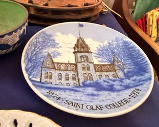 Saint Olaf College commemorative plate, 1874-1974