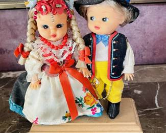 Folk Dolls 