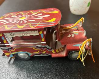Hippie metal toy car