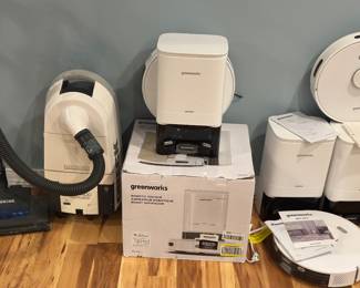 Electritech/DutchTech canister vacuum cleaner, Greenworks robotic vacuums