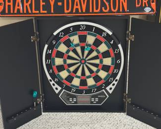 Dart board