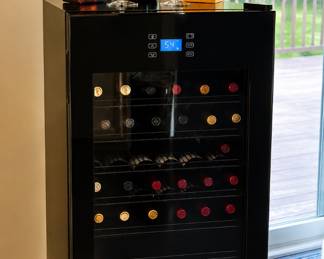 Wine Enthusiast free standing wine refrigerator
