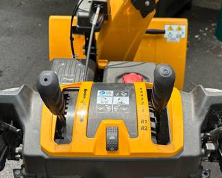 Cub Cadet snowblower 3x 30" HD 3 stage power