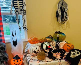 Halloween decor