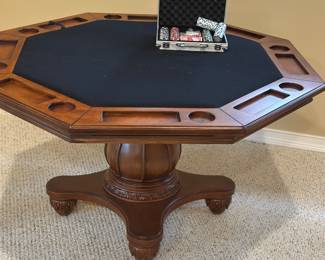 octagonal poker/game table