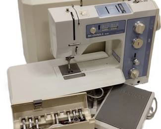 BERNINA MODEL 1030 SEWING MACHINE