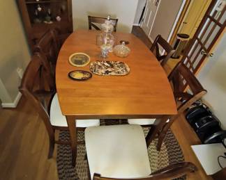 Very nice table
