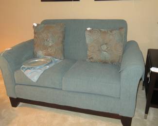 Lazyboy love seat