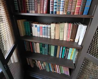 An excellent library of works on horticultural subjects,composed of about 400 volumes.