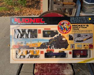 Disney/Lionel Mickey Mouse train - new in box