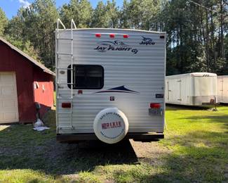 Jay Flight 31’ travel trailer