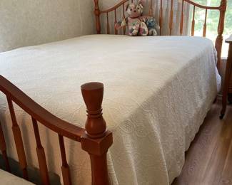 Ethan Allen Queen bed