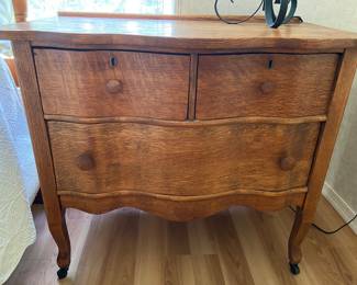 Vintage small dresser