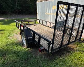 Utility trailer 8’ x 10’