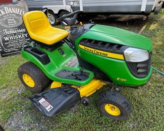 John Deere E-120, 20 HP, 42” cut, runs great
