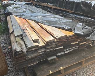 PALLET OF RECLAIMED LUMBER