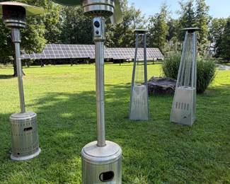 OUTDOOR PATIO PROPANE HEATER