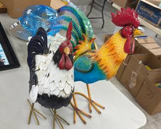 METAL CHICKEN DECOR