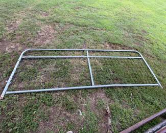 CATTLE GATE