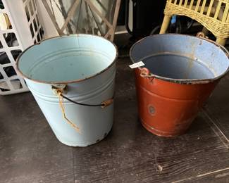 PAILS