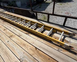 EXTENSION LADDER