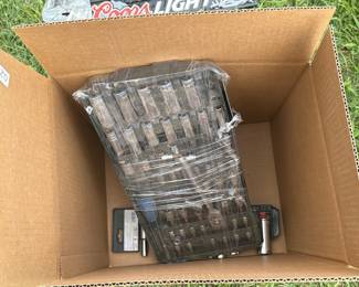 BOX OF SOCKETS