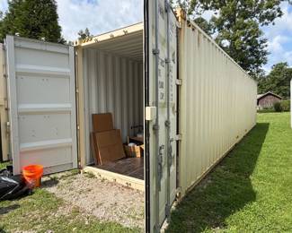 SHIPPING CONTAINER