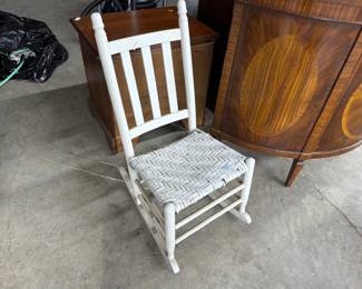 ROCKING CHAIR