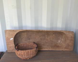 WOODEN DOUGH BOWL / BASKET