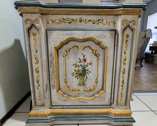 Heritage solid wood entrance cabinet
