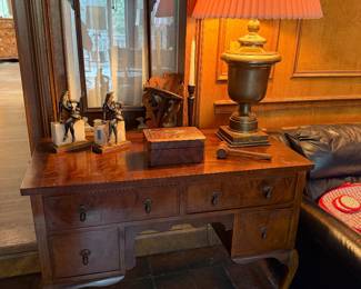 Kneehole desk, frame, shelf, bookends, lamp