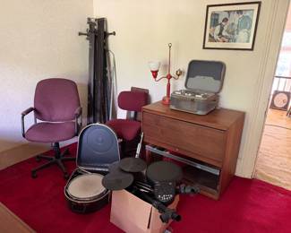 Misc office, snare drum, Alesis dm6 electronic drum set