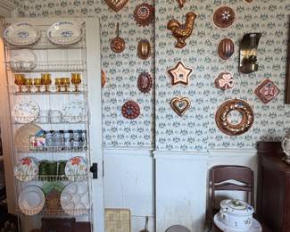 Vintage kitchen 