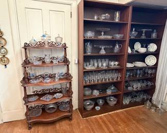 Glassware, etagere
