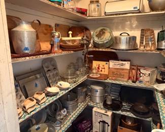 Vintage kitchen 