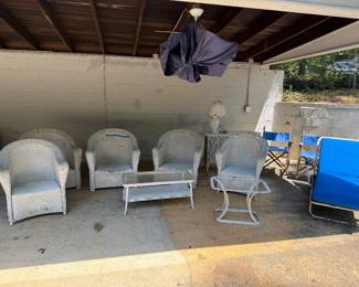 4 wicker arm chairs, tables, misc patio