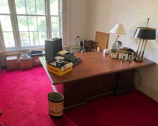 Desk, lamps, misc 