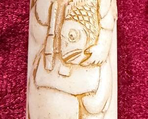 Antique Chinese bone cigarette holder