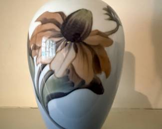 Royal Copenhagen Floral Vase 2680/47e