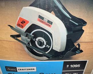 Vintage Sears Craftsman 7 1/4-inch Circular Saw (Model 9 1095)